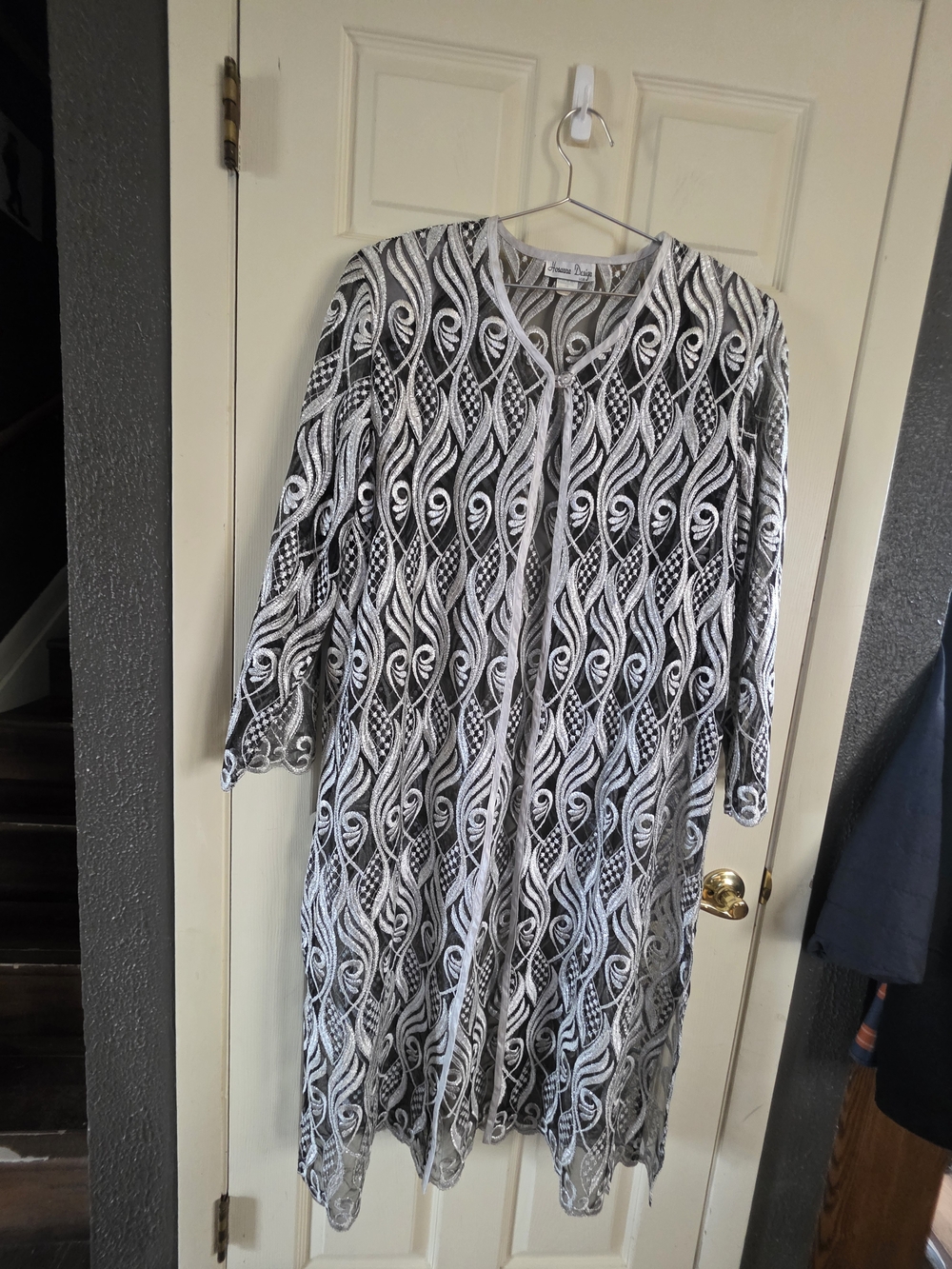 Embroidered Black & White Longline Blouse Jacket